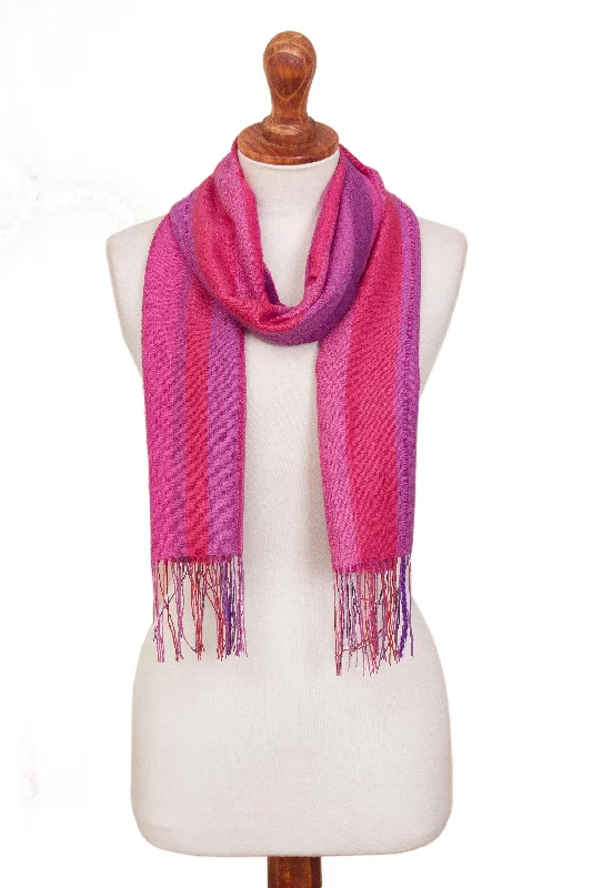 - Rabbit grass rack to prevent waste food boxBegonia Pink & Purple Alpaca Scarf