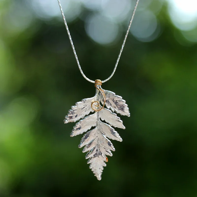 - Pet vitamin complex nutrition tabletsFern Love Silver Flower Pendant Necklace