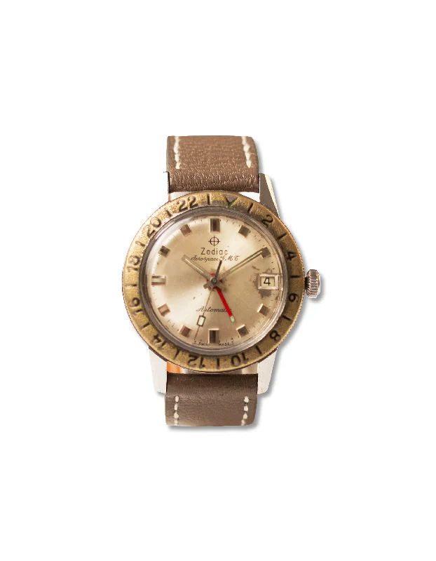 - Natural latex pet mattress1960's Zodiac Aerospace GMT