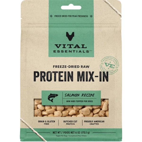  -Chicken-flavored dog foodVital Essentials Freeze Dried Protein Mix-IN Salmon