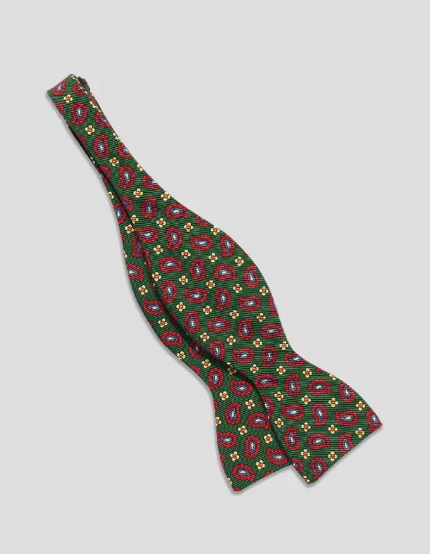 - Winter warm clothes for short-haired dogsIRISH POPLIN PAISLEY BOW TIE - GREEN/RED