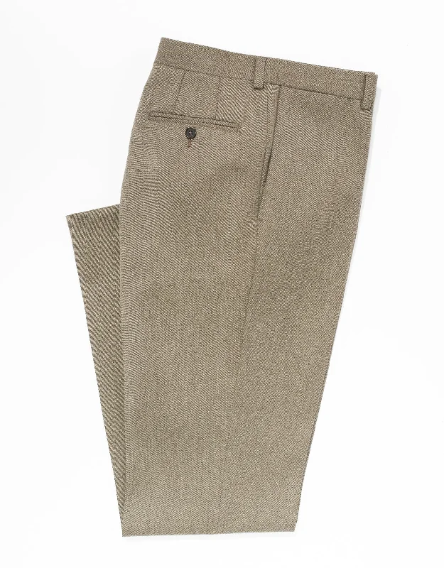 - Rabbit grass rack to prevent waste food boxBROWN OLIVE WHIPCORD TROUSERS