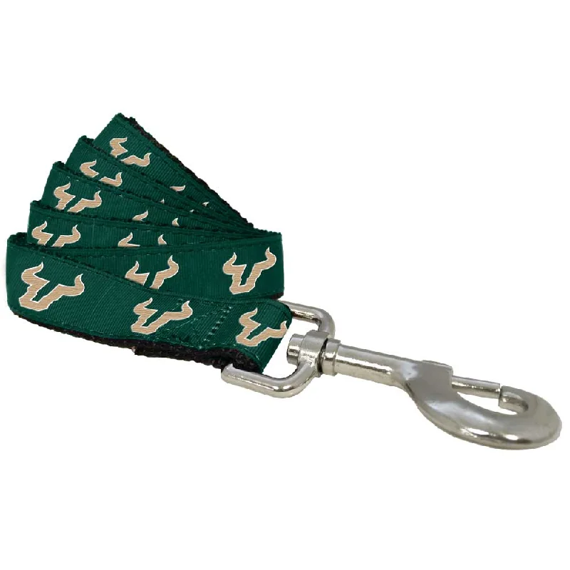  . **Pet clothes are thickened in winter**South Florida Premium Dog Leash