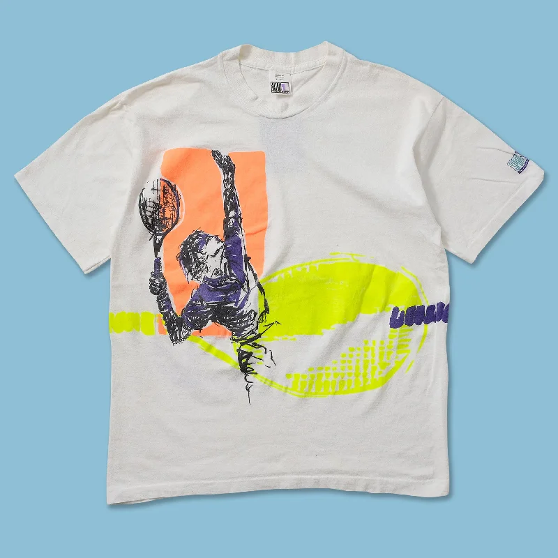 - Automatic temperature adjustment cat bedVintage Tennis T-Shirt Medium