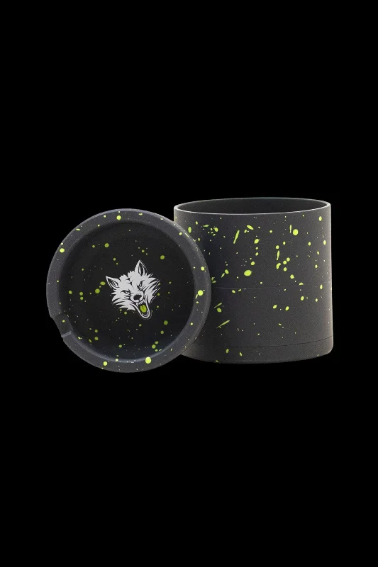 Black-Green Spatter