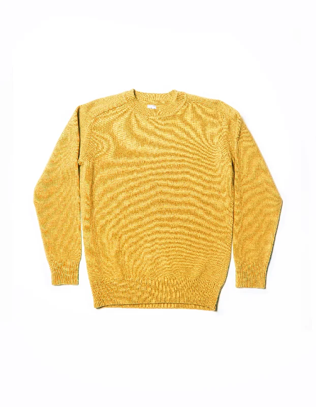 - Cat nail clippers with LED lightsWOOL CREW NECK SWEATER - YELLOW