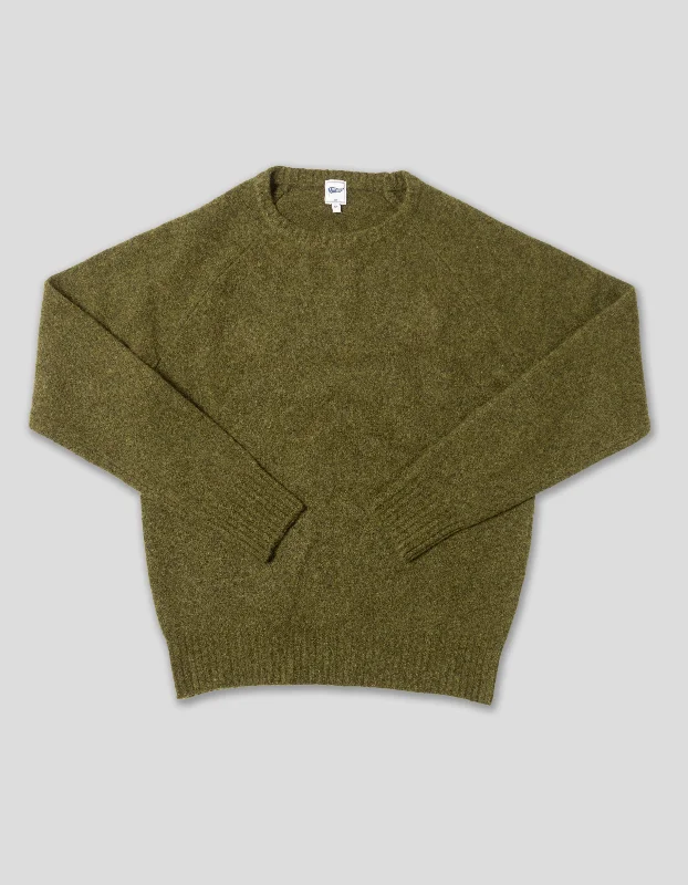 - Air box TSA certified check-inSOLID CREW NECK SWEATER - OLIVE