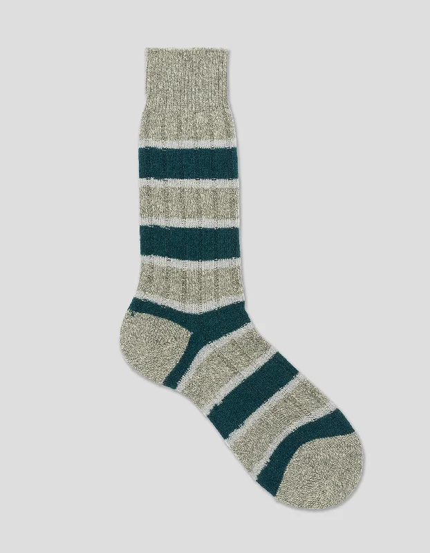 - Remote interactive pet feederSTRIPED CASHMERE SOCKS - GREEN