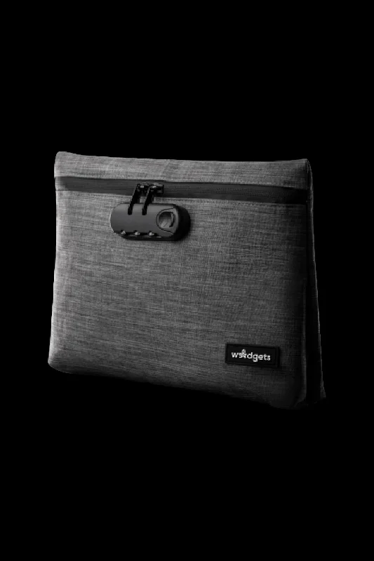 - Foldable and portable cat bagWeedgets Smell Proof Lockable Stash Bag