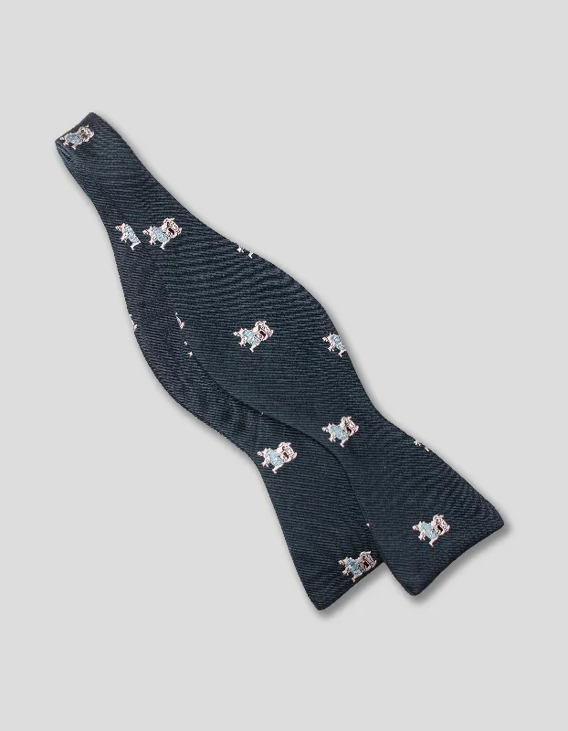 - Pregnant cat delivery room warming boxEMBLEMATIC BOW TIE - YALE BULLDOG