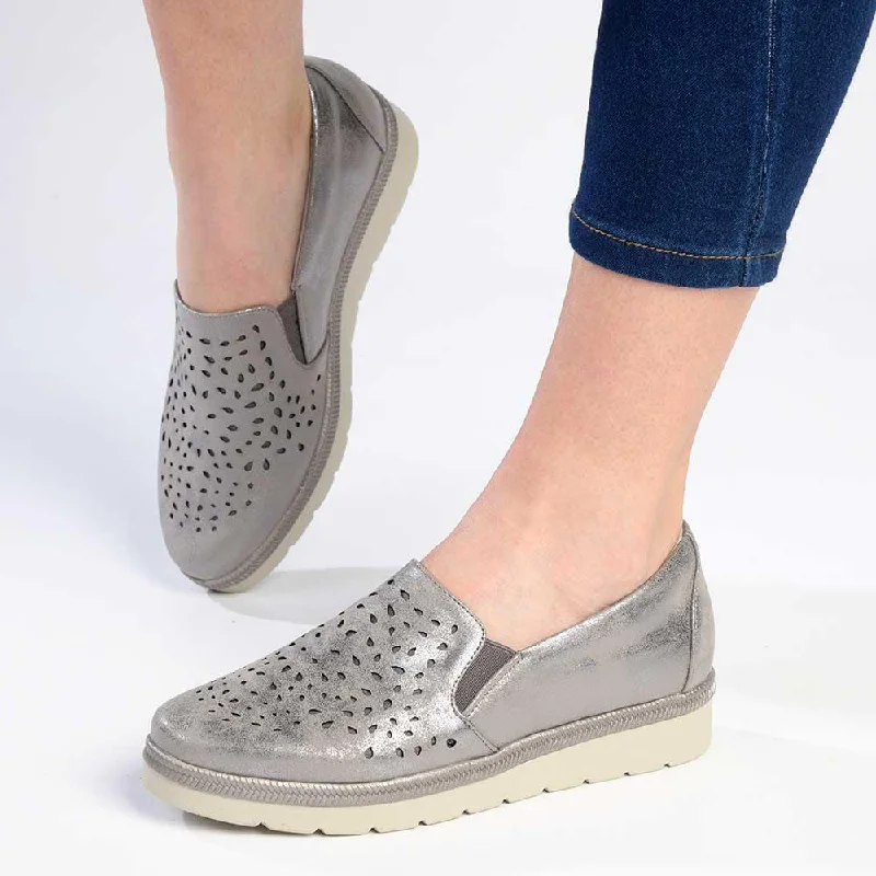 Soft Style By Hush Puppies Julisa Sneaker - Pewter