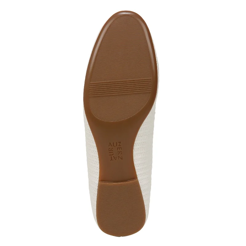 Women's Naturalizer, Jemi Flat